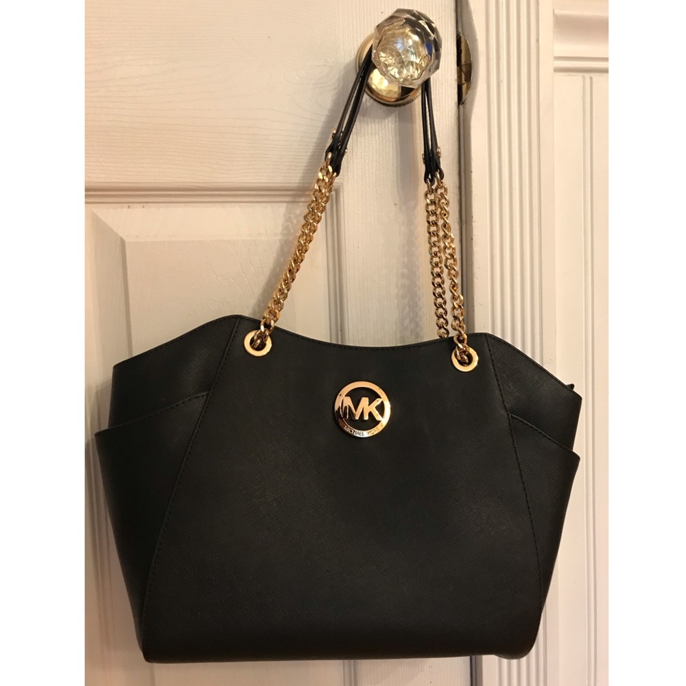 Michael Kors Black Leather Shoulder bag
